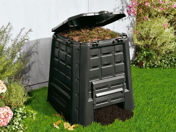 Komposter richtig Anlegen - Rasen, Pflanzen und Kräuter ...