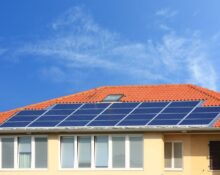 Ertragsreiche Dächer dank Solaranlage