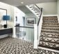 Linoleum auf Treppen: Sicherheit und Design vereint